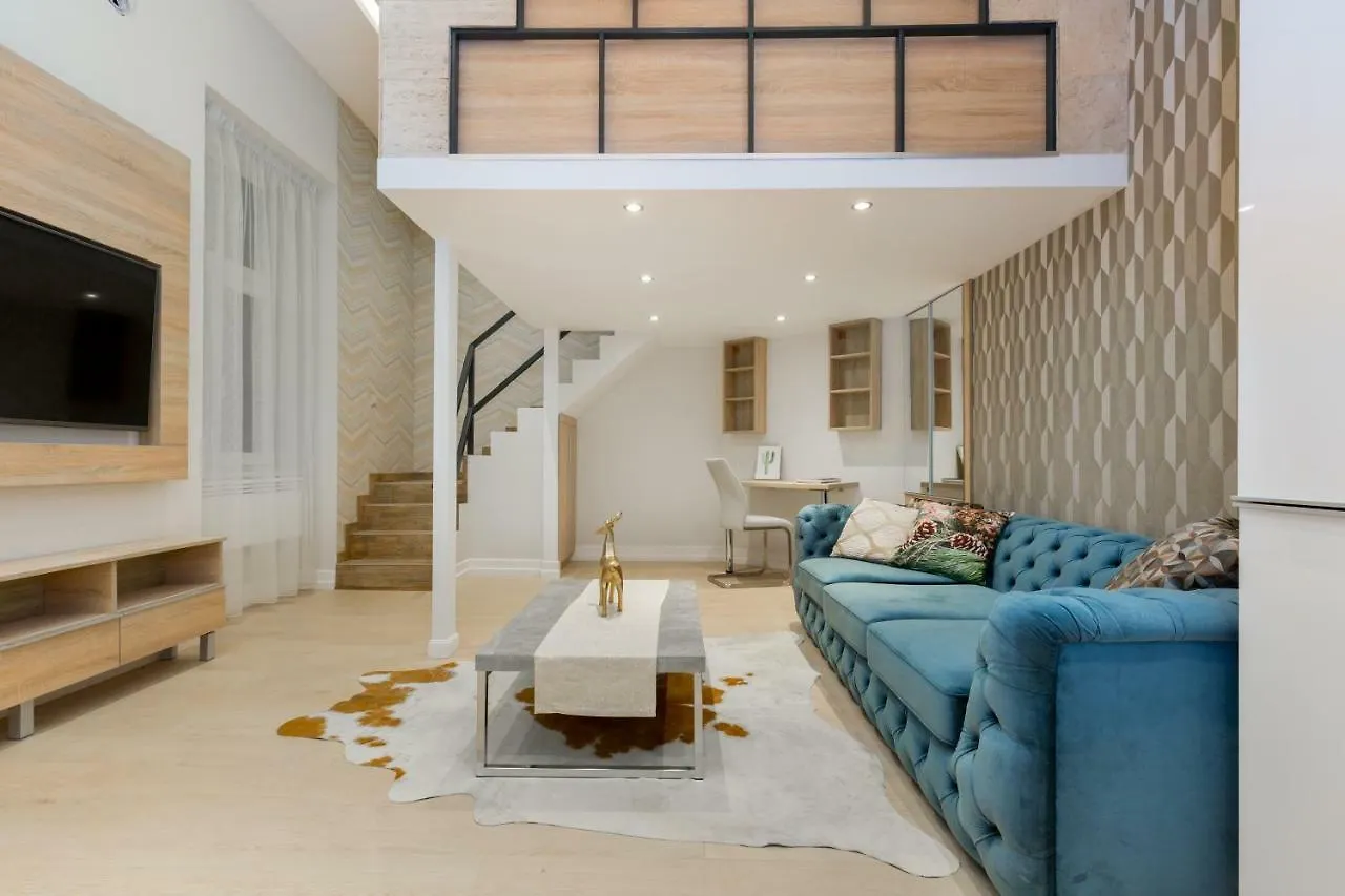 F15 Falk Apartment Budapest