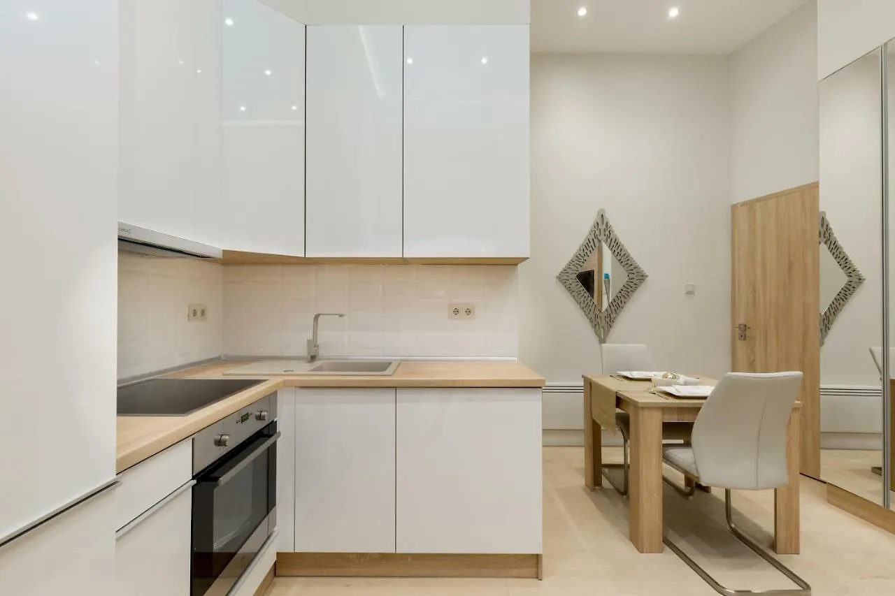 F15 Falk Apartment Budapest 0*,